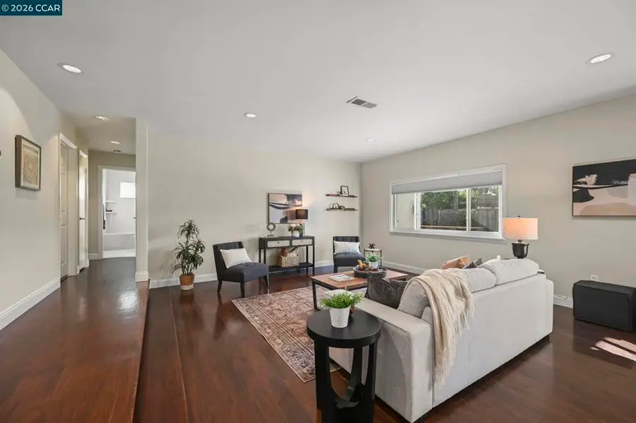 1687 1687 Westwood Dr, Concord, CA 94521 - Image #2