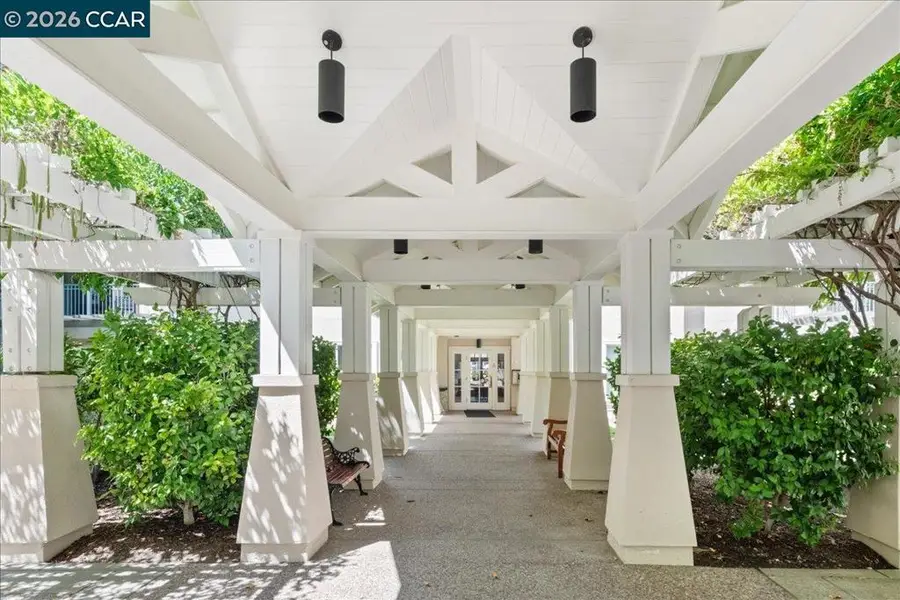 1860 1860 Tice Creek Dr #1420, Walnut Creek, CA 94595 - Image #2