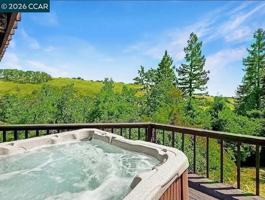 130 130 Hillcroft Way, Walnut Creek, CA 94597 - #2