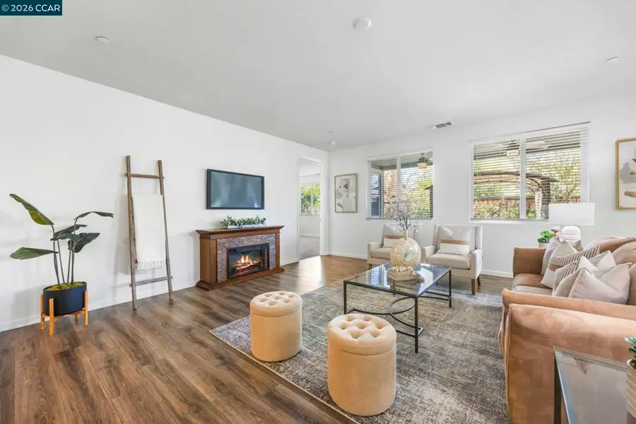 951 Dainty Ave, Brentwood, CA 94513 - #2