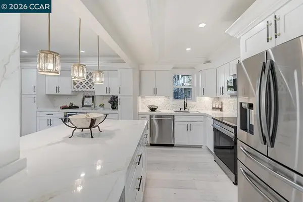 2601 Pine Knoll Dr #16, Walnut Creek, CA 94595