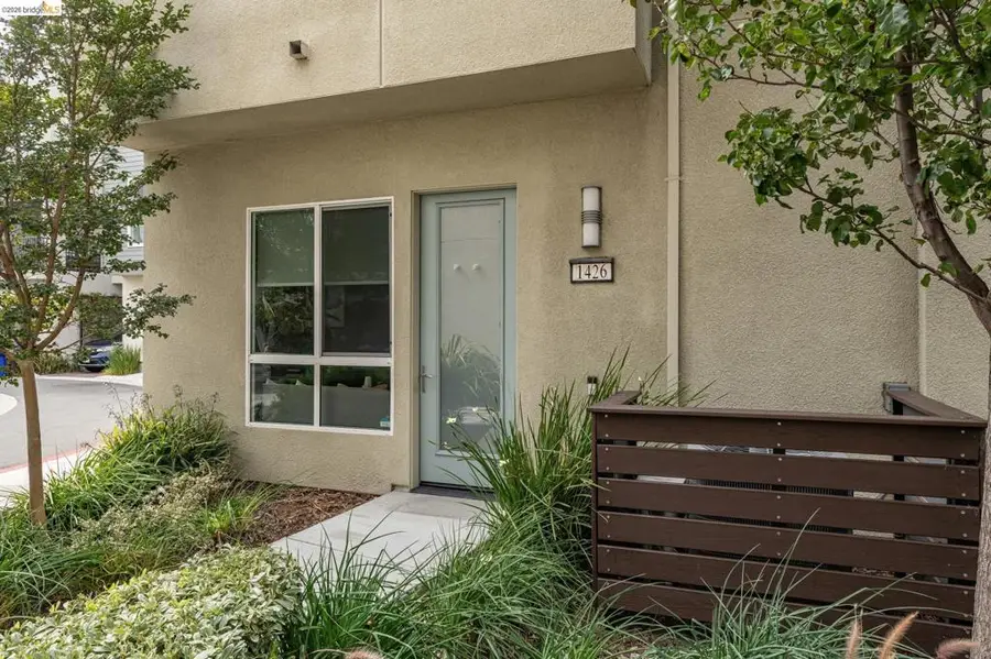 1426 Seawind Dr, Richmond, CA 94804 - #3
