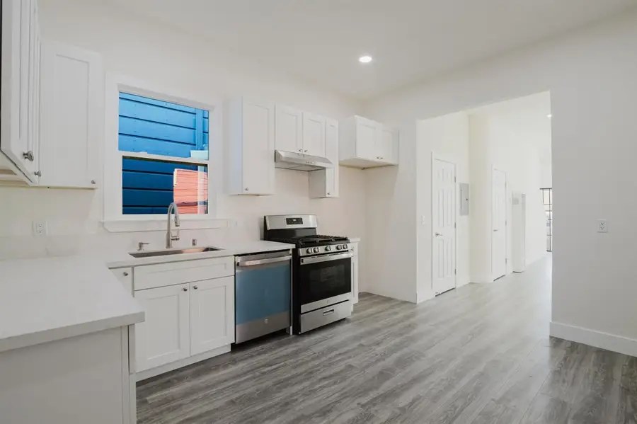 1778 1778 8th St, Oakland, CA 94607 - Image #3