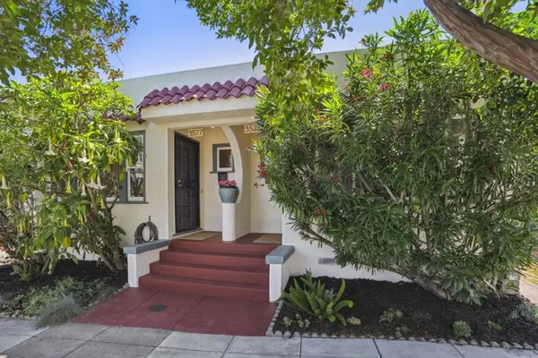 3577 3577 Brookdale Avenue, Oakland, CA 94619