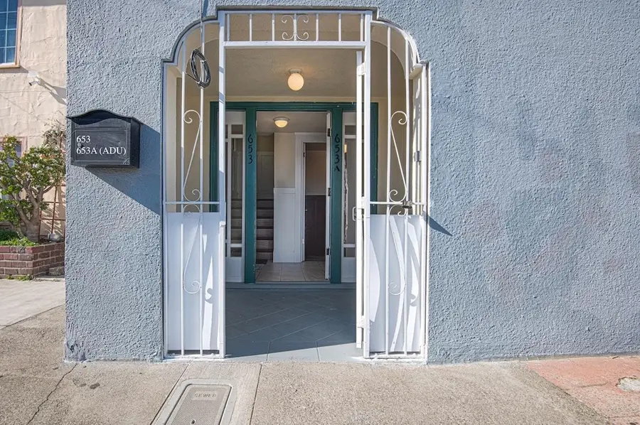 653 653 20th St, Richmond, CA 94801 - Image #2
