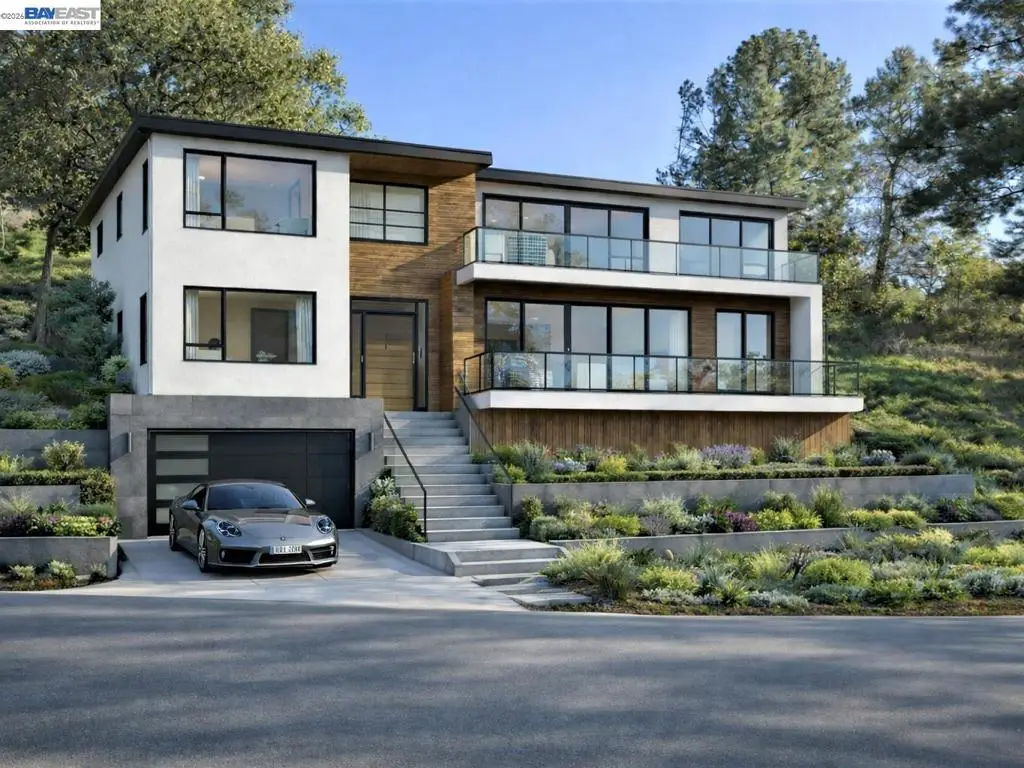 6842 Armour Dr, Oakland, CA 94611 - #1