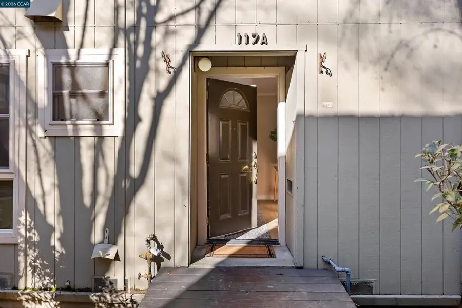 117 Ascot Ct #A, Moraga, CA 94556 - #2