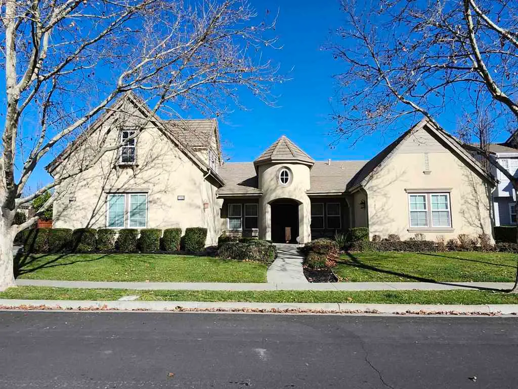 1203 Laguna Creek Ln, Pleasanton, CA 94566 - Image #1