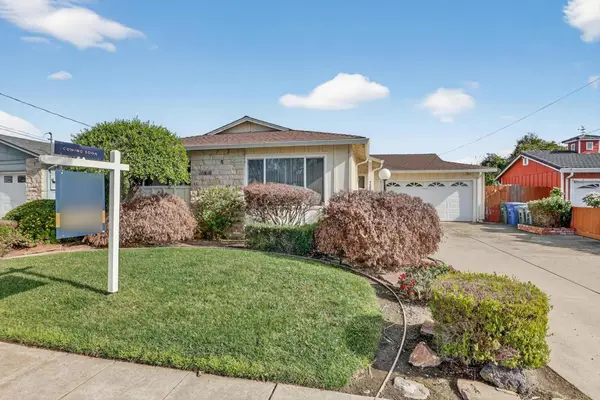 13912 Aurora Dr, San Leandro, CA 94577
