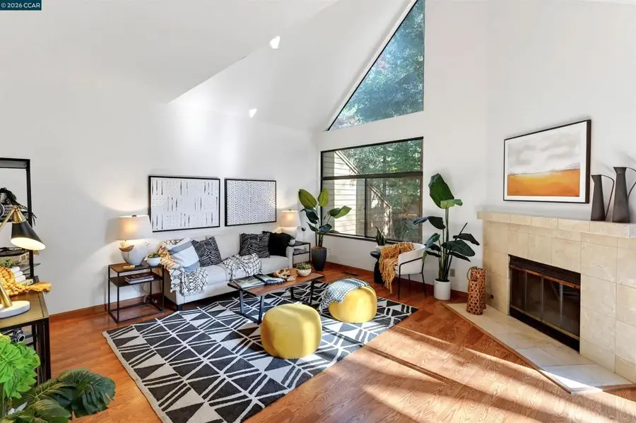 3360 Parker Hill Rd, Santa Rosa, CA 95404 - Image #2