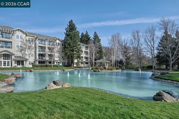 1860 1860 Tice Creek Dr #1226, Walnut Creek, CA 94595