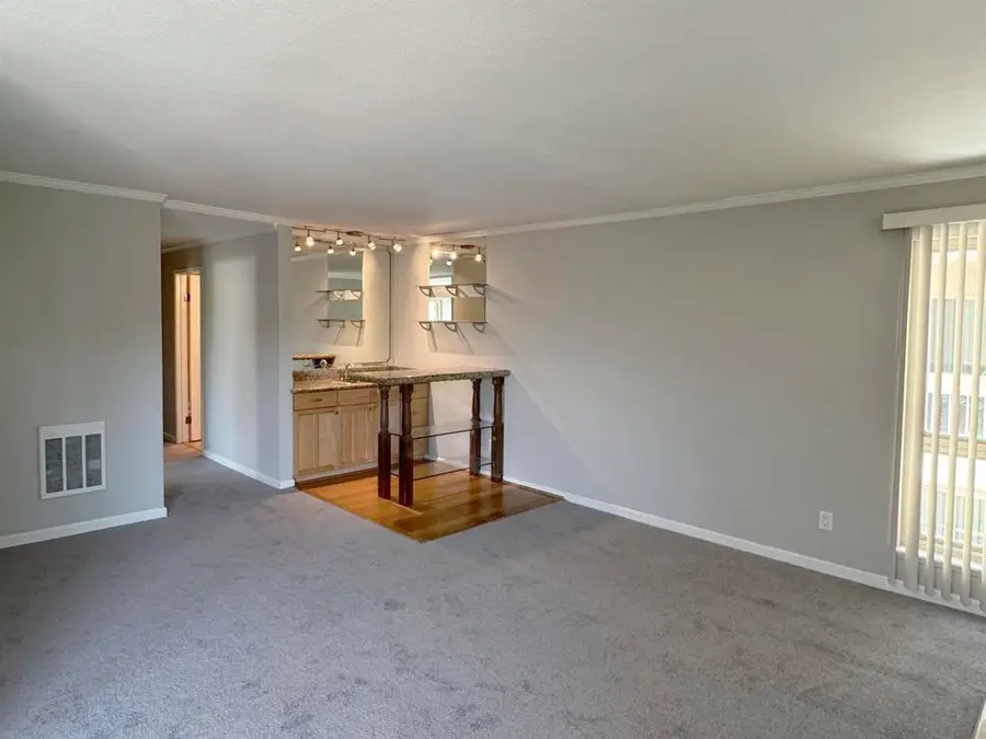 77 Fairmount Ave #220, Oakland, CA 94611 - #3