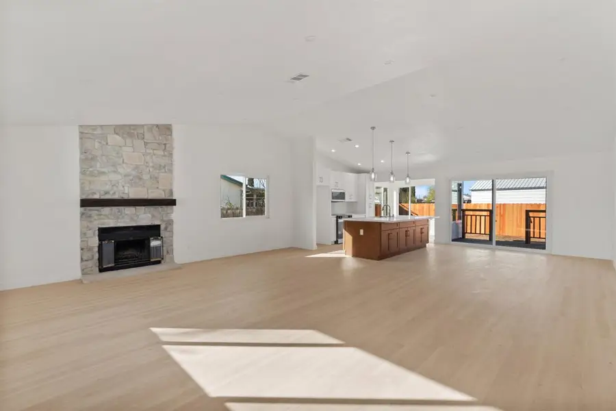 620 620 Almond Dr, Oakley, CA 94561 - #3