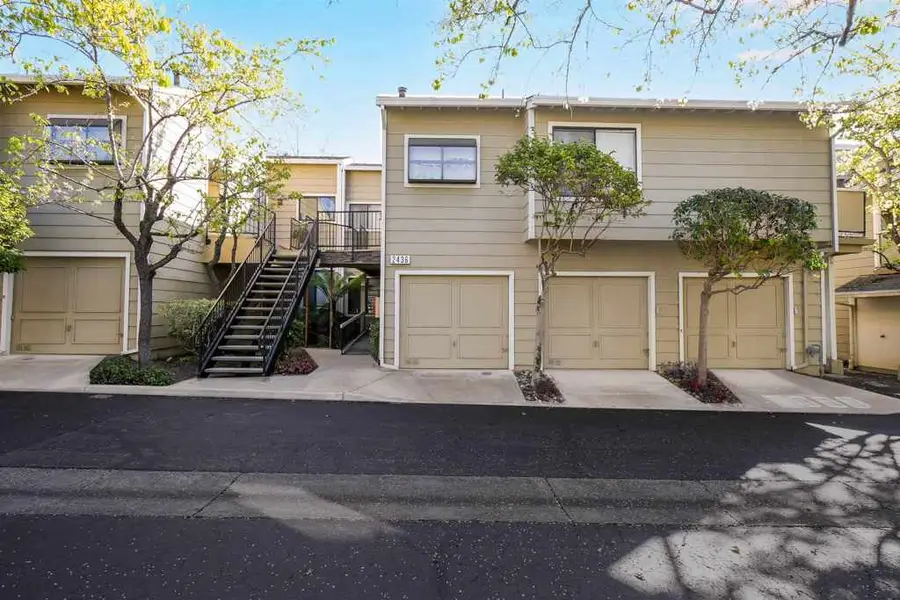 2436 Sebastopol Ln #2, Hayward, CA 94542 - #3