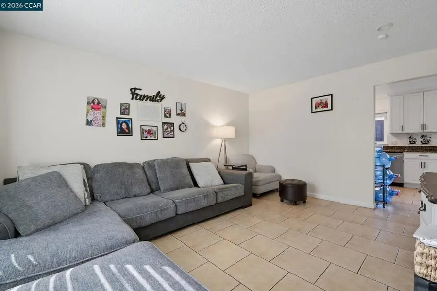 14 El Capitan Ln, Antioch, CA 94509 - #3