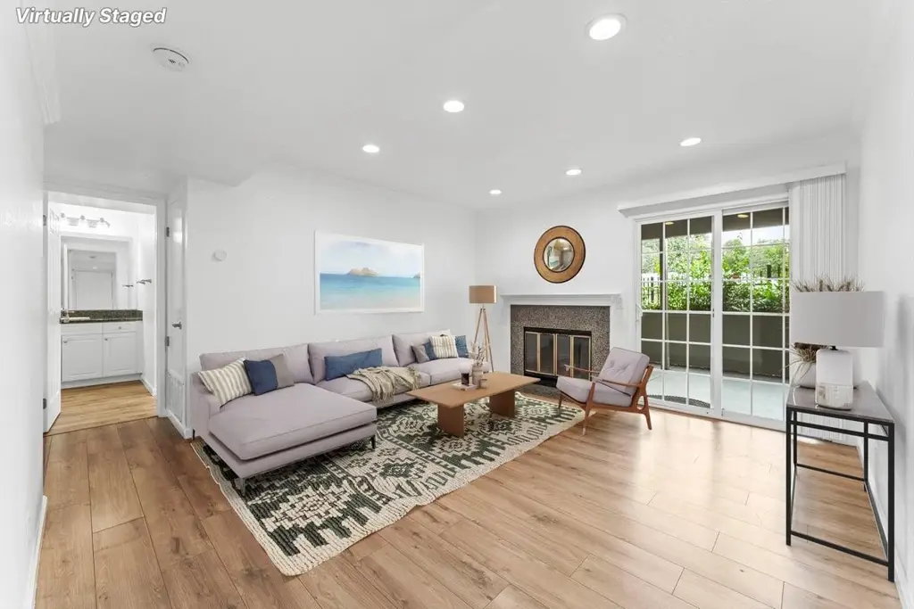 630 Canyon Oaks Dr #C, Oakland, CA 94605 - #1