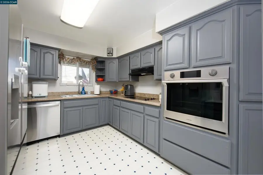 1337 1337 Avon Way, Fairfield, CA 94533 - #3