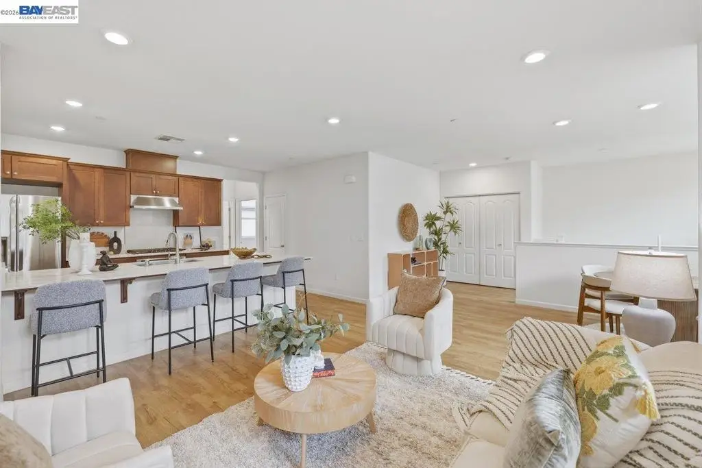 1021 1021 Onofrio Ln #Unit 3, San Jose, CA 95131 - #1