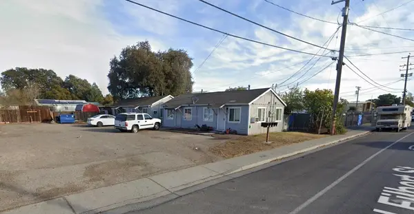 1306 1306 N Filbert St, Stockton, CA 95205