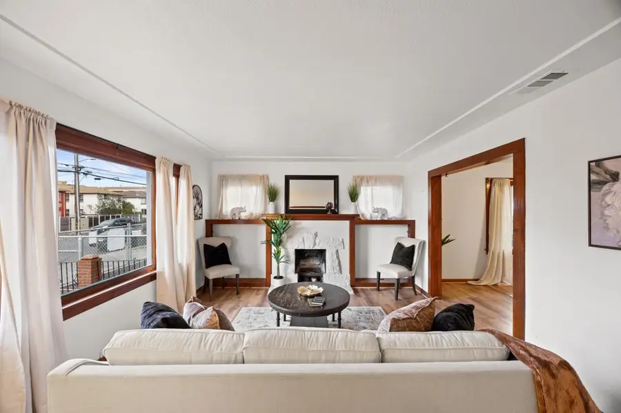 1742 1742 28th Ave, Oakland, CA 94601 - #2