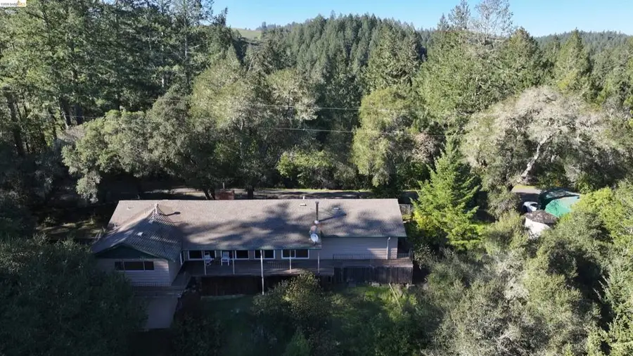 5051 Harrison Grade Rd, Sebastopol, CA 95472 - #3