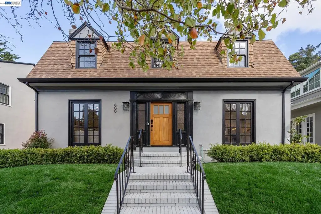 800 800 Trestle Glen Rd, Oakland, CA 94610 - #1