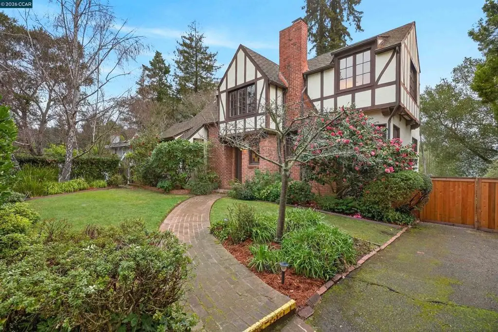 5906 5906 Bruns Ct, Oakland, CA 94611 - #1