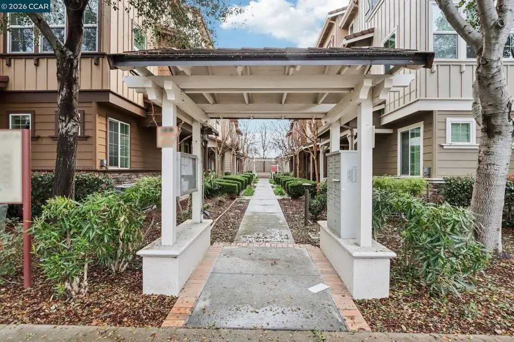 6759 6759 S Mariposa Ln, Dublin, CA 94568 - #1