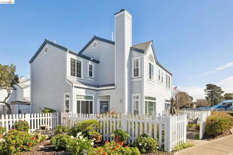 306 306 Commodore Dr, Richmond, CA 94804 - #2