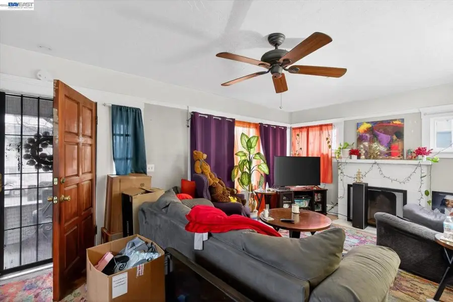 2724 2724 E 22nd St, Oakland, CA 94601 - #3