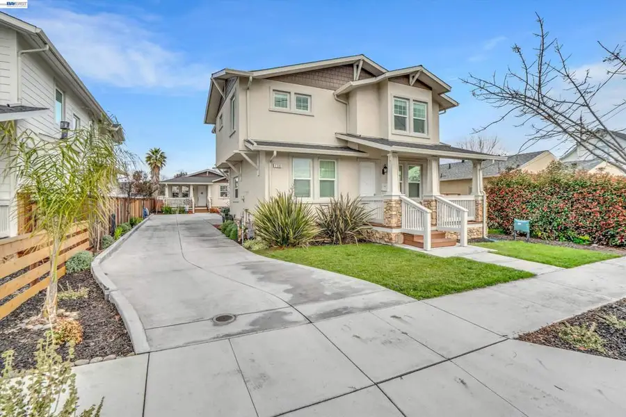 736 736 N P St, Livermore, CA 94551 - #2