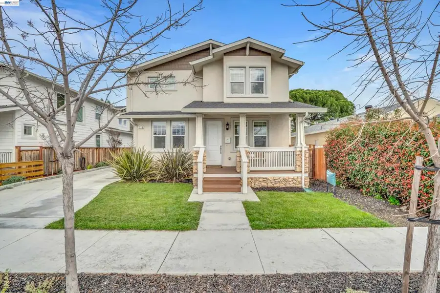 736 736 N P St, Livermore, CA 94551 - #3