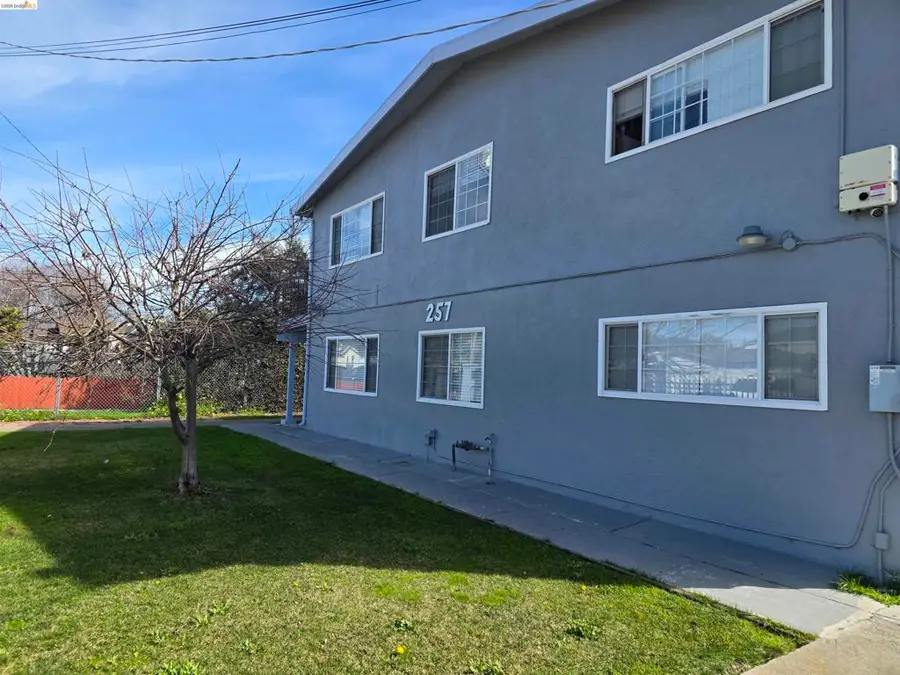 257 Poplar Ave, Hayward, CA 94541 - #3