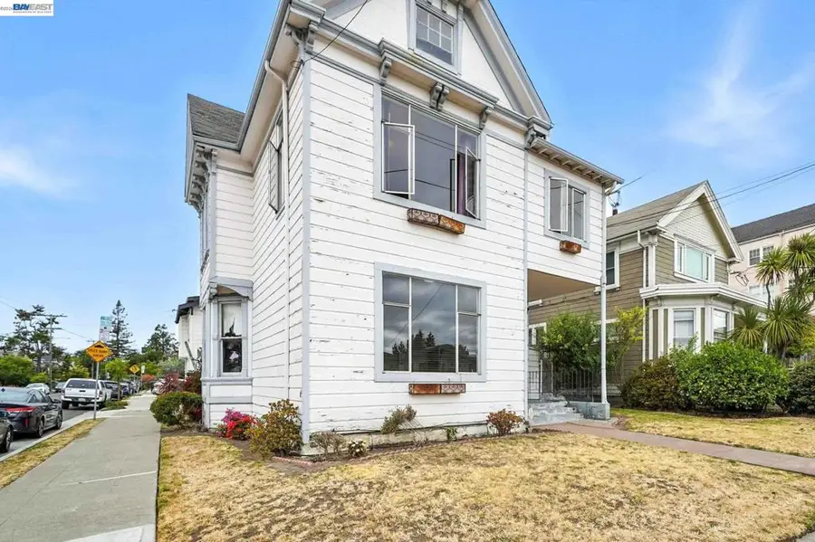 556 558 Alcatraz Ave, Oakland, CA 94609 - #3