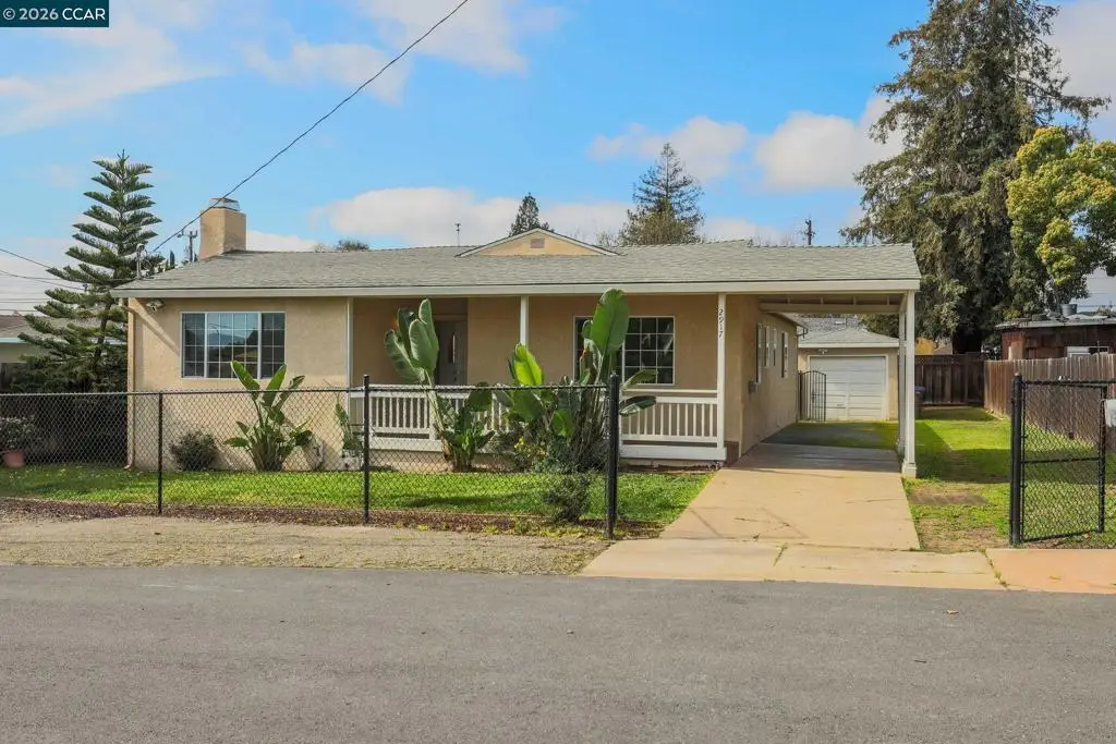 2917 Knoll Dr, Concord, CA 94520 - #1