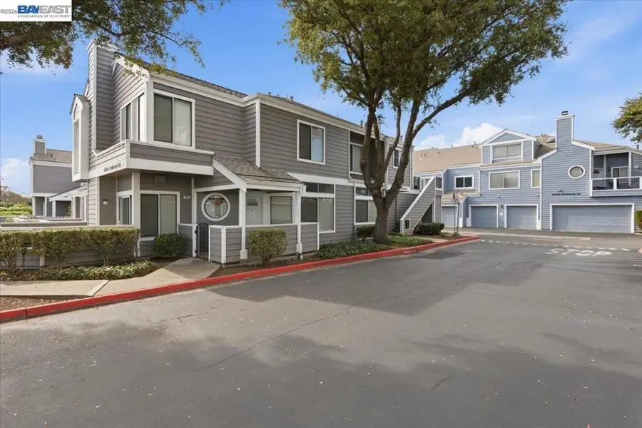 25525 25525 Southwick Dr #110, Hayward, CA 94544 - #3