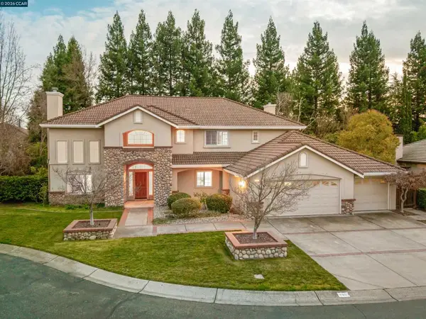 208 Kaitlyn Ln, Danville, CA 94506