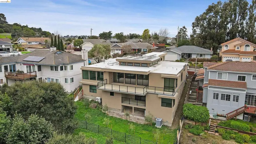 8 North Rancho Ct., El Sobrante, CA 94803 - #2