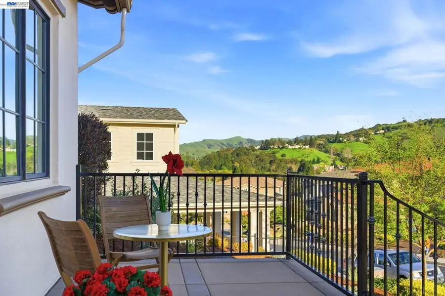 201 201 Willowbrook Ln, Moraga, CA 94556 - #3