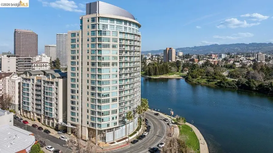1 Lakeside Dr #911, Oakland, CA 94612 - #2