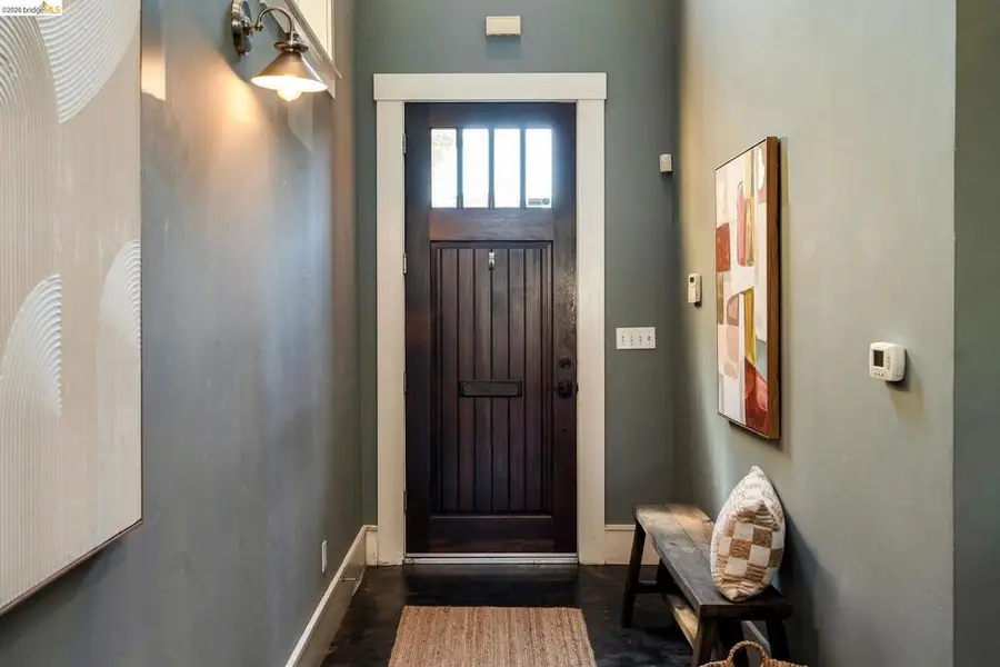 1526 32nd St, Oakland, CA 94608 - #2