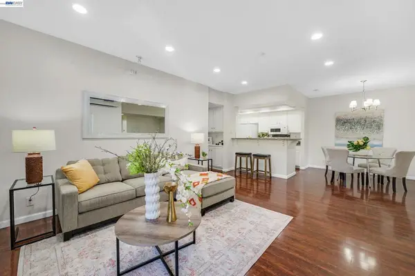 39921 Parada St #A, Newark, CA 94560