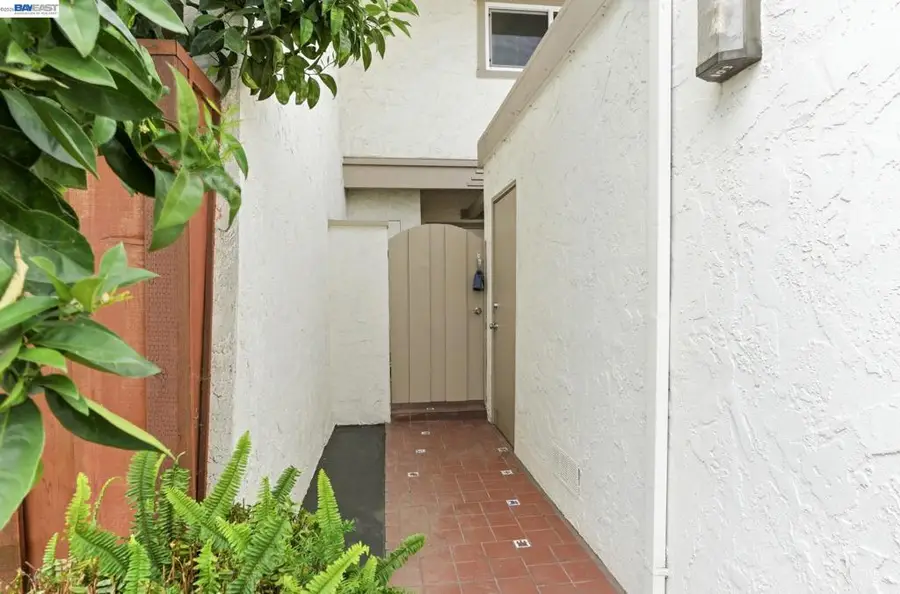 10439 Mary Ave, Cupertino, CA 95014 - #3