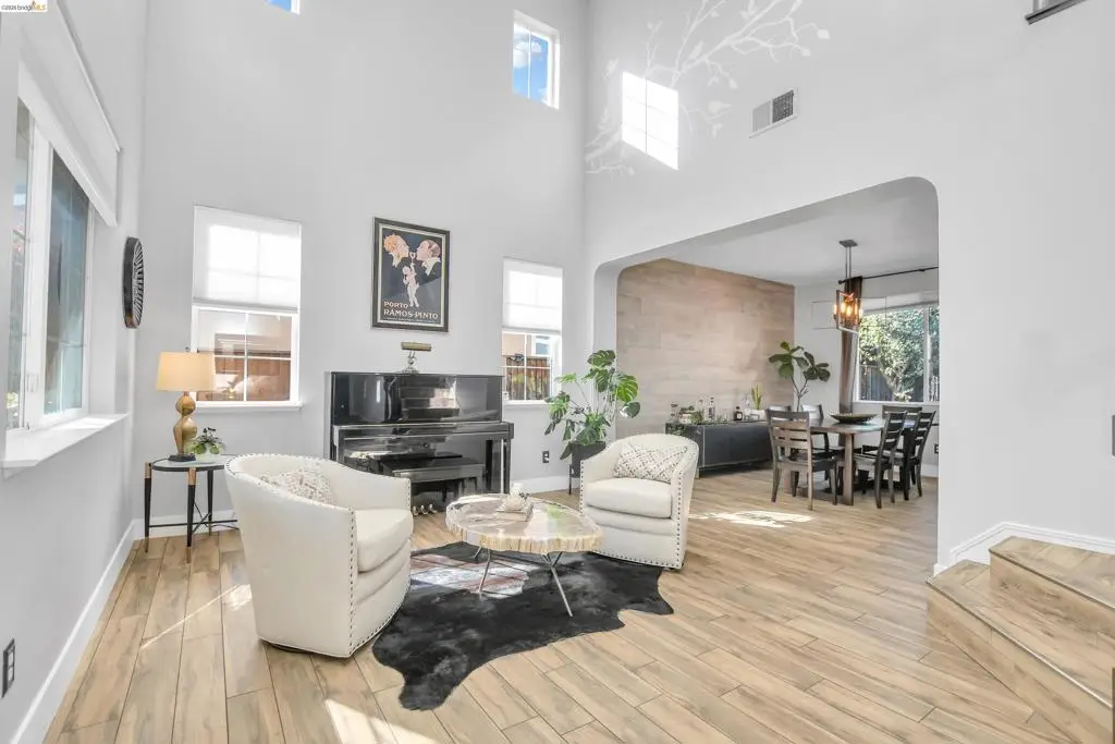 2037 Newton Dr, Brentwood, CA 94513 - #1