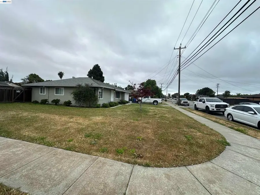 7530 Wells Ave, Newark, CA 94560 - #2