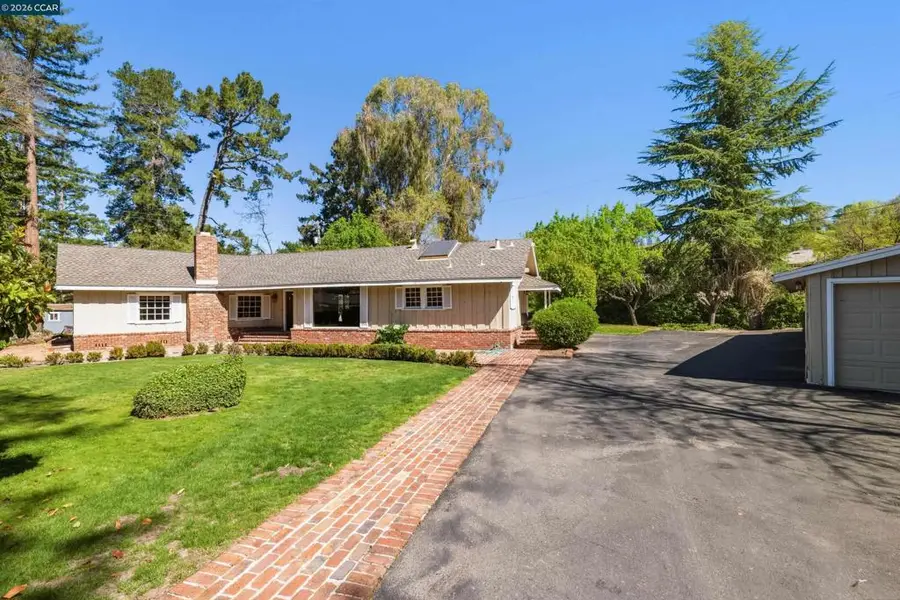 1370 Pine Tree Dr, Alamo, CA 94507 - #2