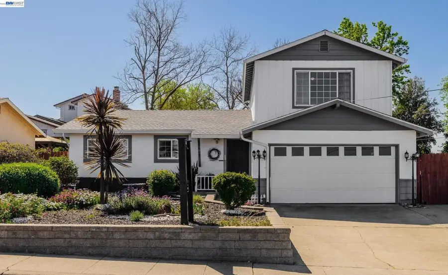 2279 Saint George Dr, Concord, CA 94520 - #3