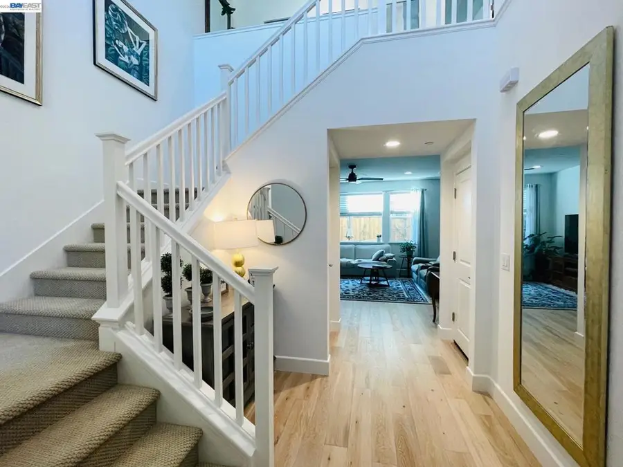 168 E Calder Dr, Mountain House, CA 95391 - #2