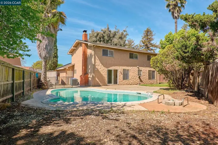 1706 Barton Dr, Fairfield, CA 94534 - #2