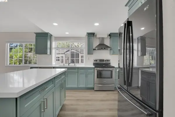 2921 Honeysuckle Cir, Antioch, CA 94531